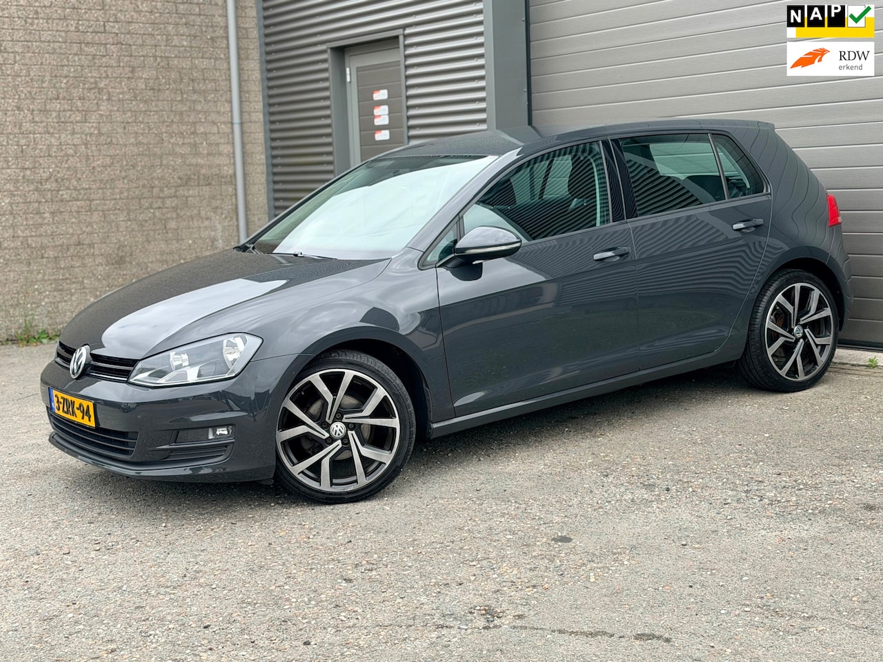 Volkswagen Golf - 1.2 TSI Trendline 1.2 TSI Trendline - AutoWereld.nl