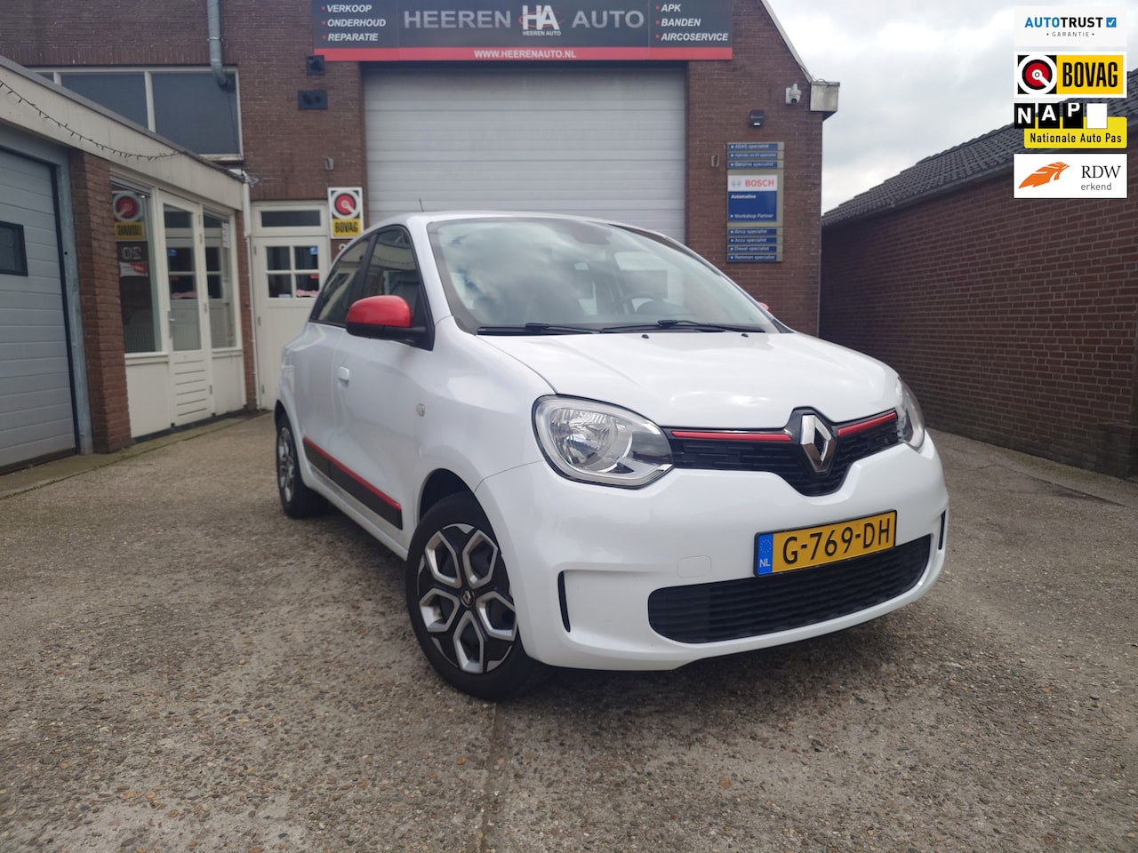 Renault Twingo - 1.0 SCe Collection 1.0 SCe Collection, Facelift, Airco, Dealer onderhouden - AutoWereld.nl