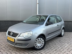Volkswagen Polo - 1.2-12V Goal Edition Carplay Cruise Airco