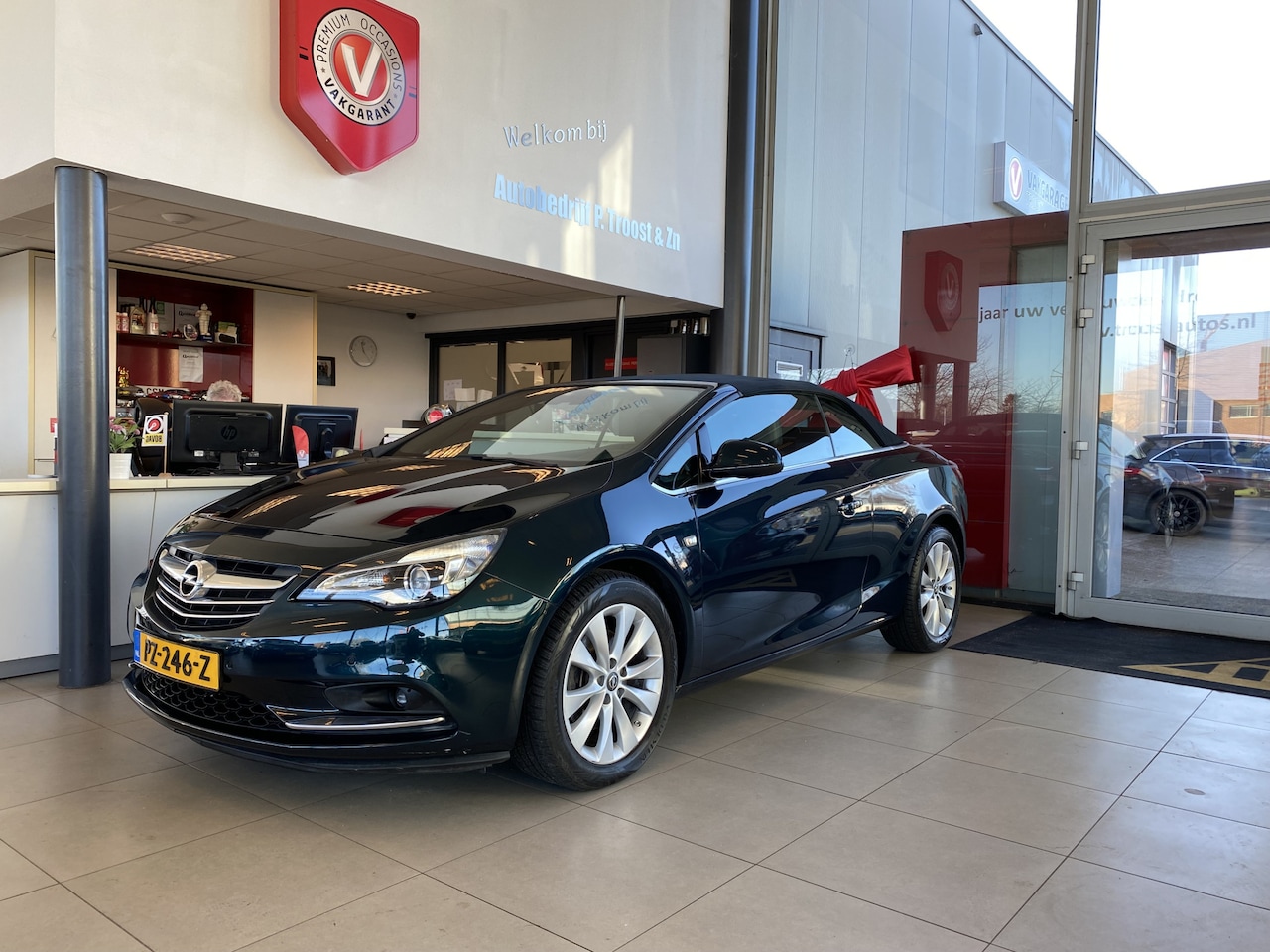 Opel Cascada - 1.6 Turbo Cabrio Automaat,Navigatie,Climate&Cruisecontrol,Spraakbediening,V&A Sensoren,Par - AutoWereld.nl