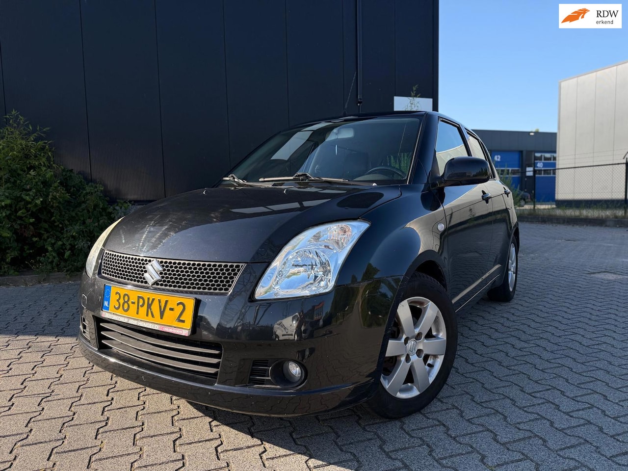Suzuki Swift - 1.3 Base 1.3 Base - AutoWereld.nl