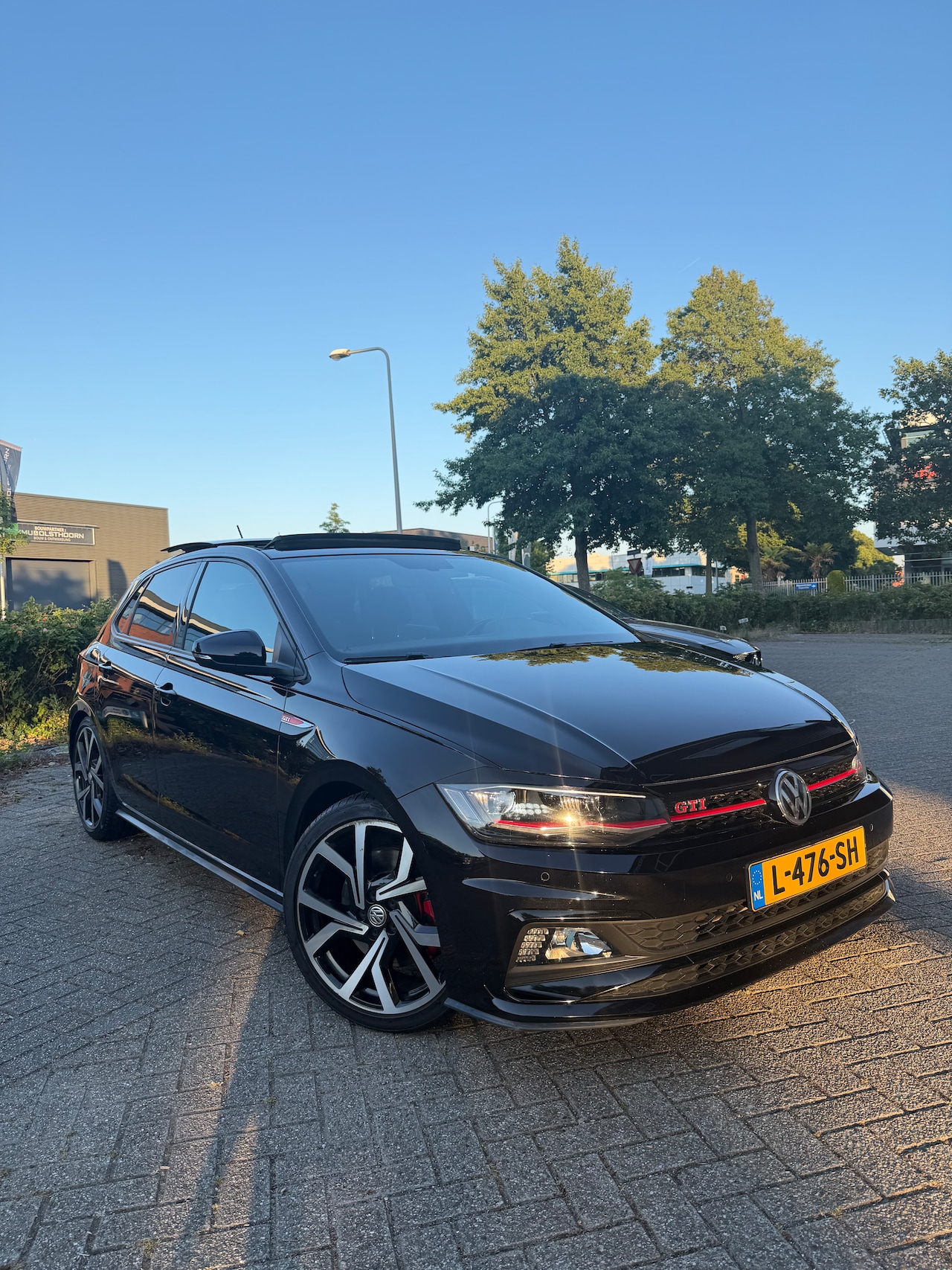 Volkswagen Polo - 2.0 TSI GTI - AutoWereld.nl