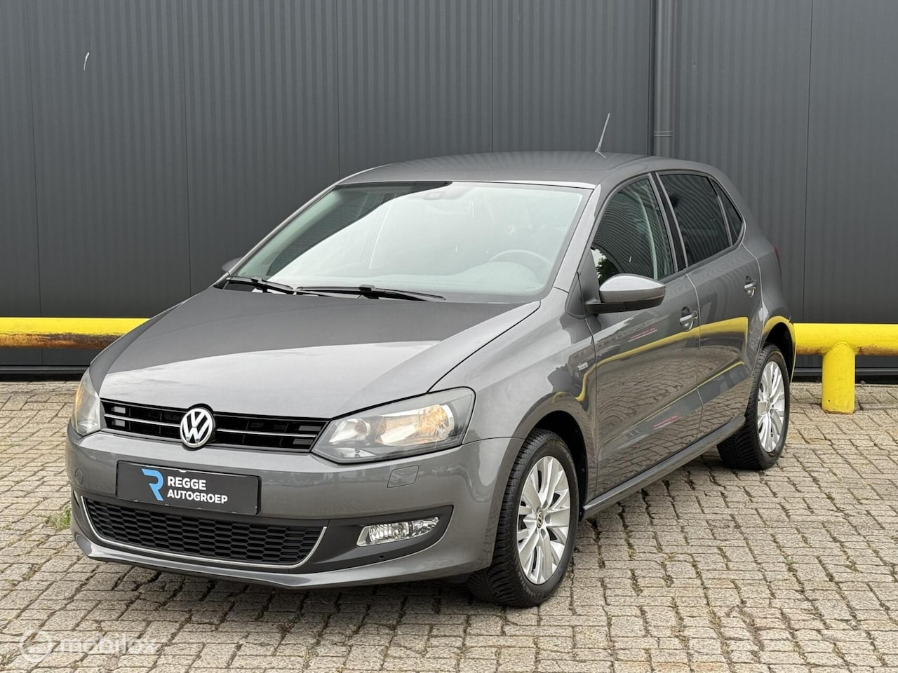 Volkswagen Polo - 1.2 Highline CRUISE | PDC | CLIMA | TOPSTAAT - AutoWereld.nl
