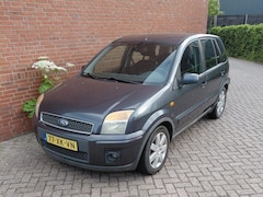 Ford Fusion - 1.6-16V Futura