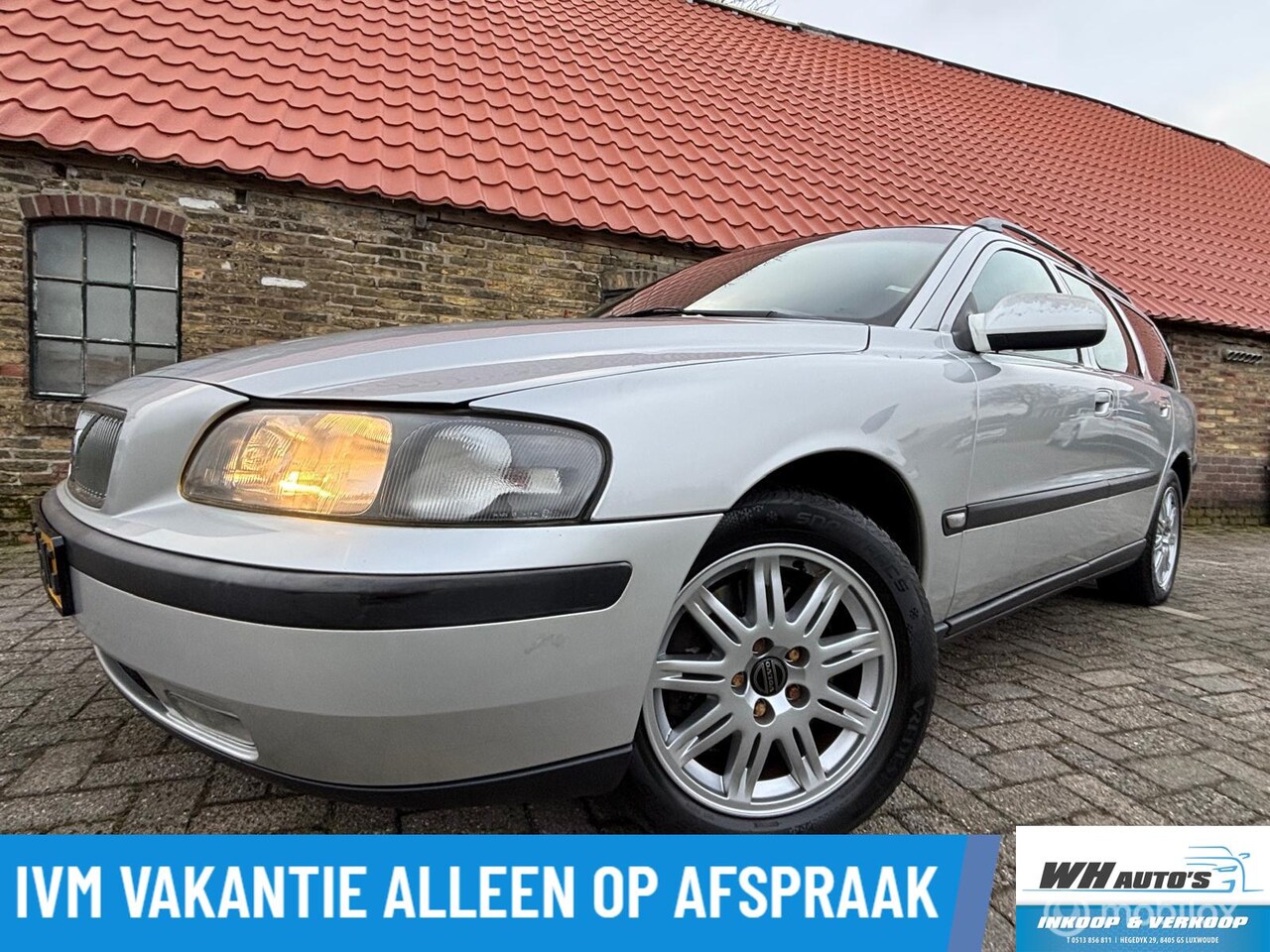Volvo V70 - 2.4 T Comfort Line 2.4 T Comfort Line - AutoWereld.nl