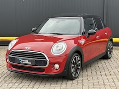 MINI 5-Deurs - 1.5 Cooper Chili Serious Business