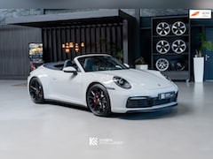 Porsche 911 Cabrio - 992 3.0 Carrera S, krijt, Sport Chrono, PASM, adaptieve sportstoelen, vol leder