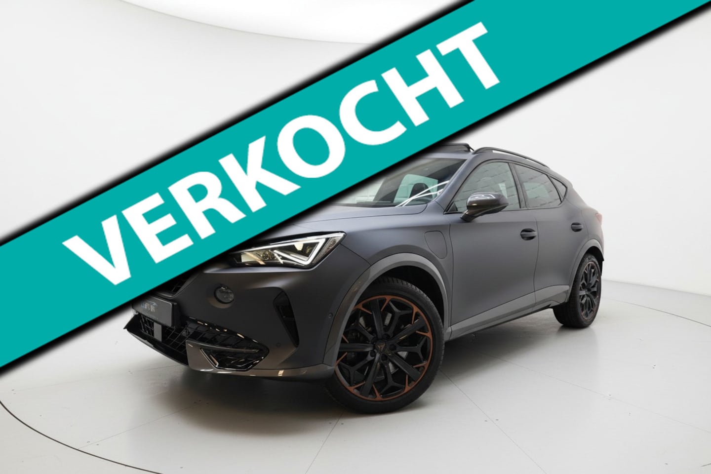 CUPRA Formentor - 1.4 e-Hybrid VZ Copper Edition PANO VIRTUAL - AutoWereld.nl