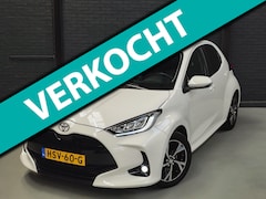 Toyota Yaris - 1.5 Hybrid (115 pk) Dynamic automaat - groot navigatie - camera - keyless