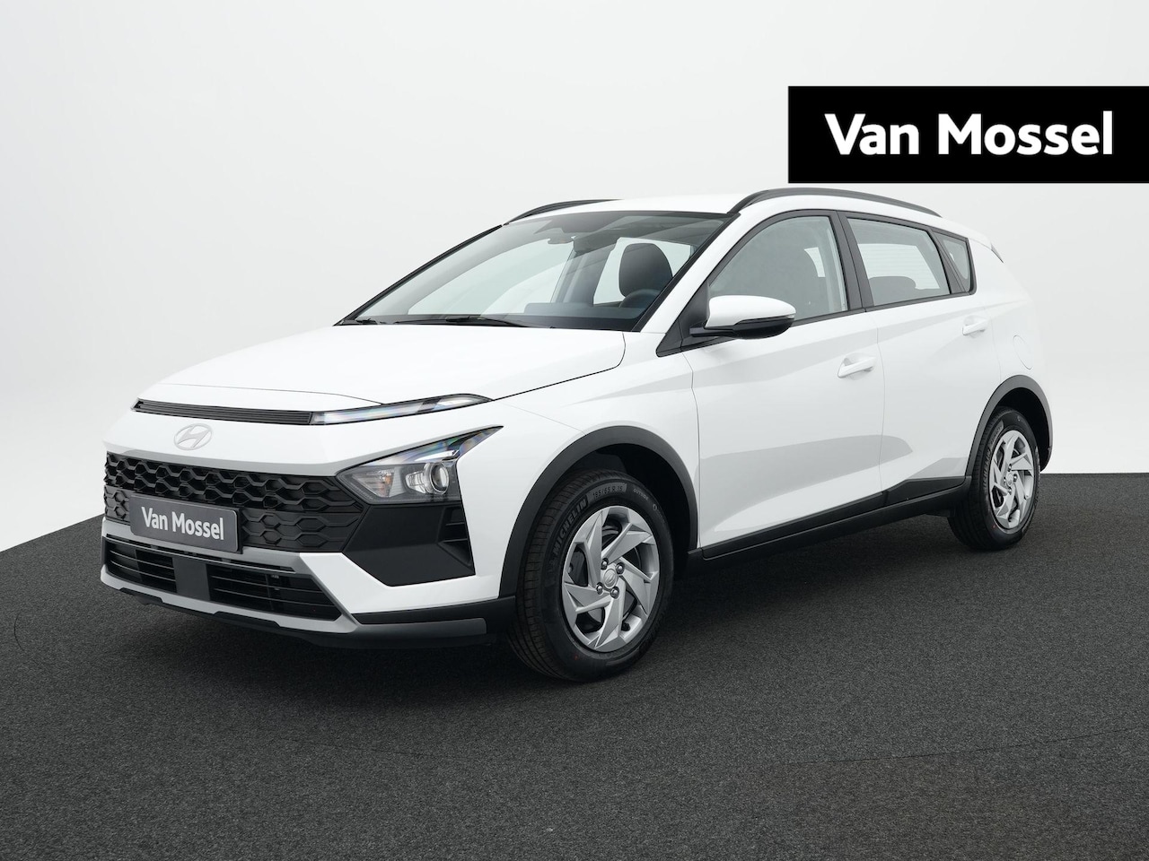 Hyundai Bayon - 1.0 T-GDI E-Motion | Achteruitrijcamera | Airco | Cruise Control | Parkeersensoren - AutoWereld.nl