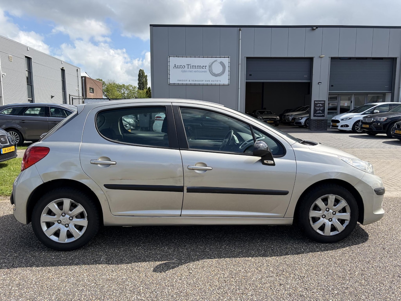 Peugeot 207 - 1.4-16V Color-line 1.4-16V Color-line - AutoWereld.nl