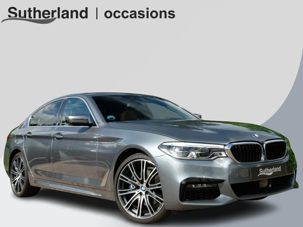 BMW 5-serie - 530e M Sport | 251 PK | Schuif-/ kanteldak | Adaptive cruise control | Bowers & Wilkins | - AutoWereld.nl