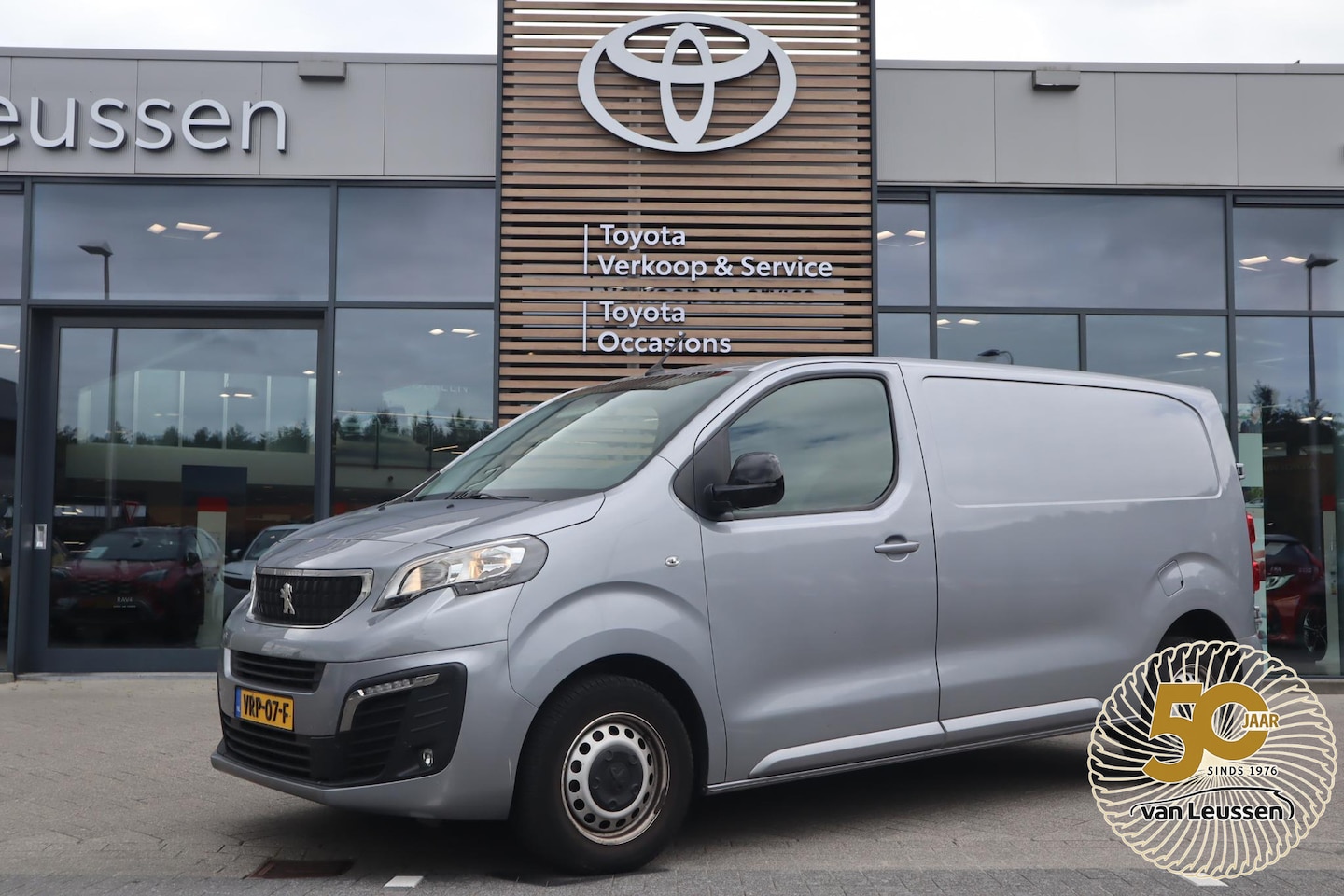 Peugeot Expert - 2.0 HDI 145PK L1 AIRCO 6-SPEED APPLE/ANDROID CAMERA CRUISE NAVI PARK-SENSOREN LAADRUIMTE-B - AutoWereld.nl