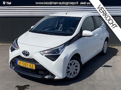 Toyota Aygo - 1.0 VVT-i x-play Apple Carplay/Android Auto, achteruitrij camera, airconditioning, Nederla