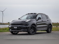 Lynk & Co 01 - 1.5 BLACK LINE / PANORAMA DAK / 360 CAMERA / CARPLAY / STOELVERWARMING