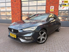 SEAT Leon - 1.5 eTSI DSG FR Business Intense|Camera|Alcantara|Apple CarPlay