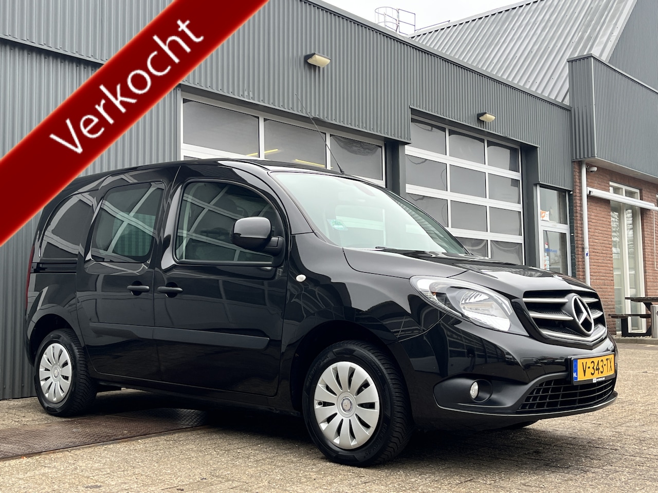Mercedes-Benz Citan - 111 CDI BlueEFFICIENCY 110pk Airco Cruise controle Trekhaak 1050kg trekgewicht Telefoonver - AutoWereld.nl