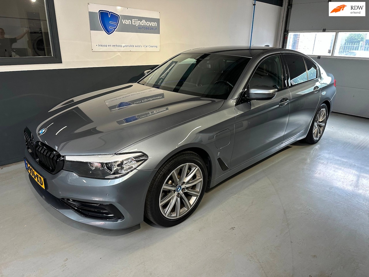 BMW 5-serie - 530e iPerformance High Executive 530e iPerformance High Executive - AutoWereld.nl