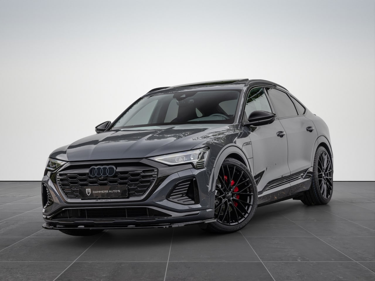Audi Q8 Sportback e-tron - 55 quattro 115 kWh S-stoelen Pano Trekhaak B&O Matrix - AutoWereld.nl