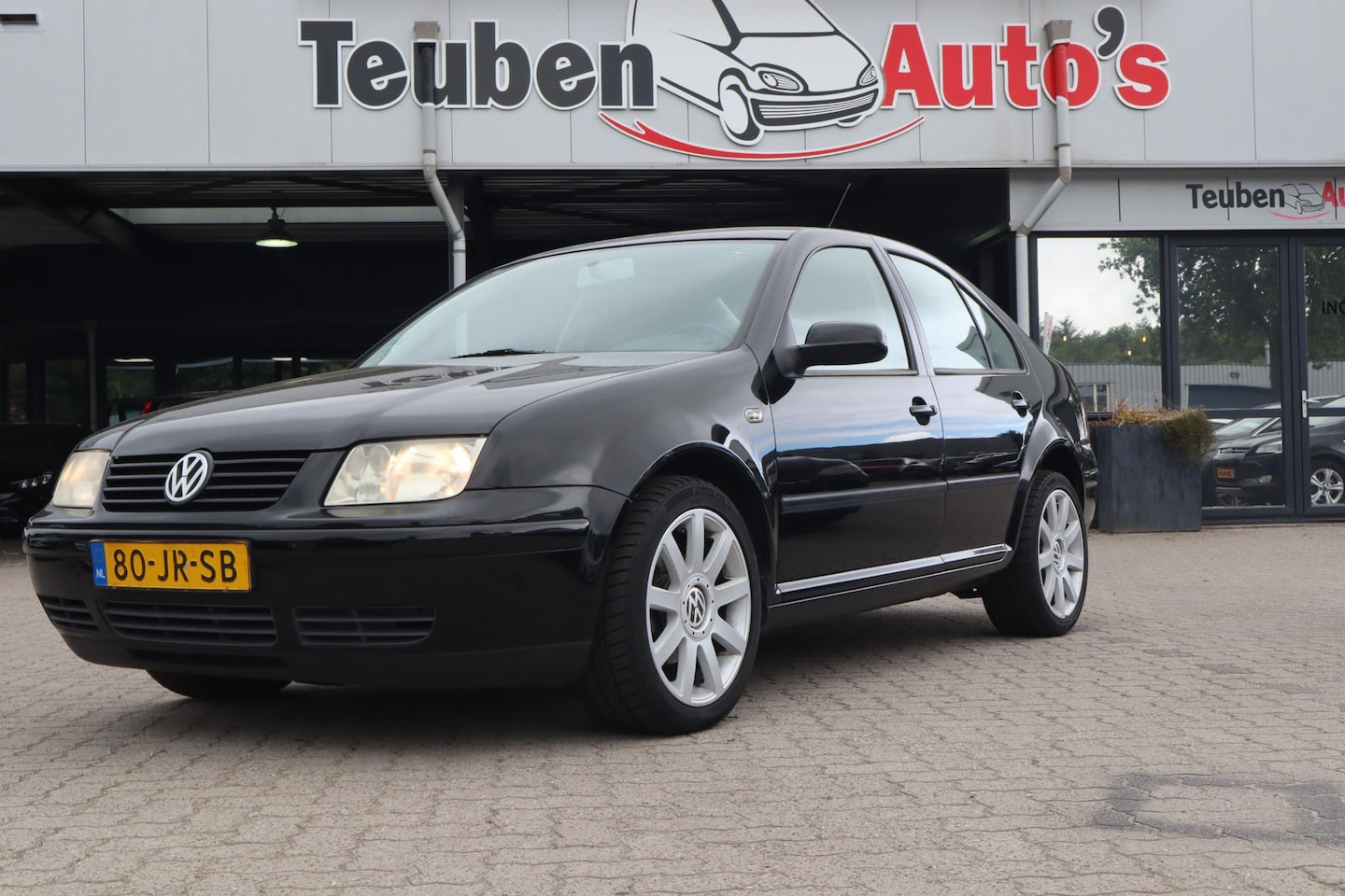 Volkswagen Bora - 1.6-16V Trendline | Airco | Climate control | Zie foto's - AutoWereld.nl