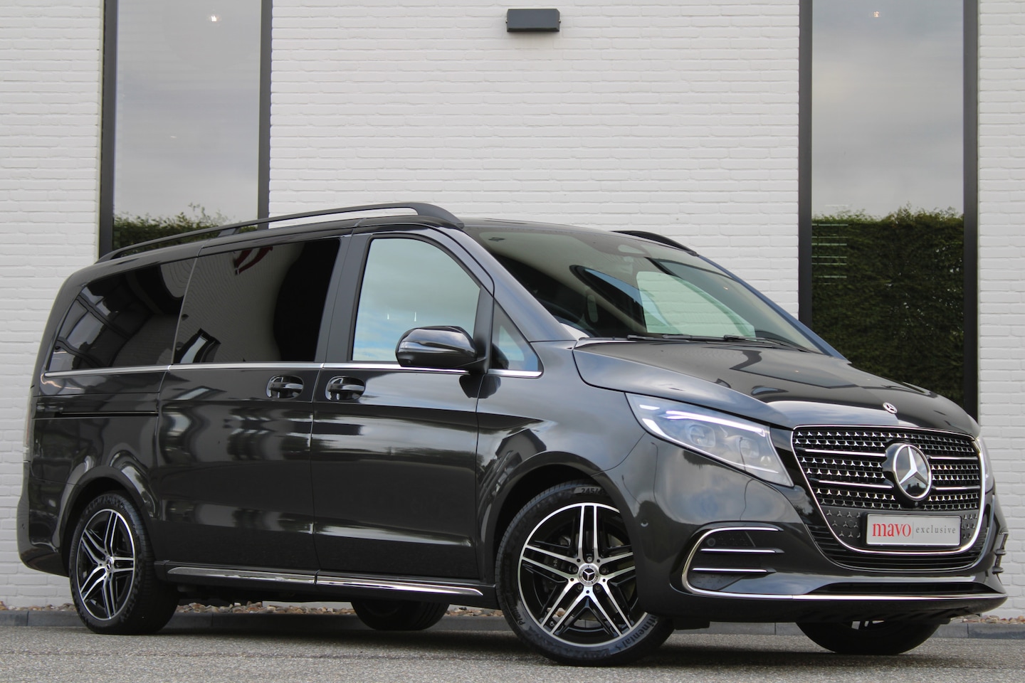 Mercedes-Benz V-klasse - 300d / DC / AMG / Luchtvering / bj 2025 / 2x Elec Schuifd / 360 Cam / Burmester / Vol Opti - AutoWereld.nl