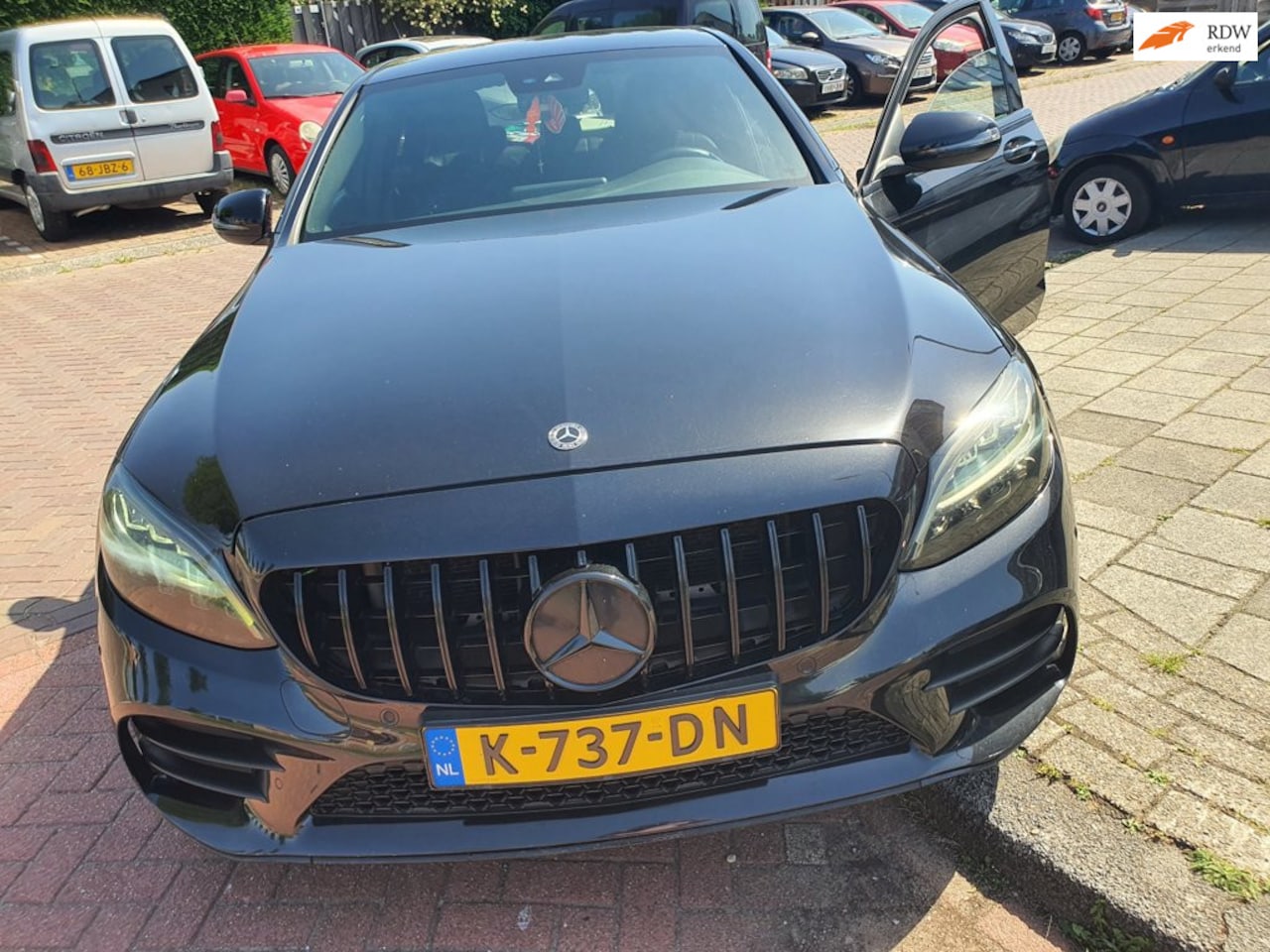 Mercedes-Benz C-klasse - 180 Premium Plus Pack 180 Premium Plus Pack,AMG line,Grill - AutoWereld.nl