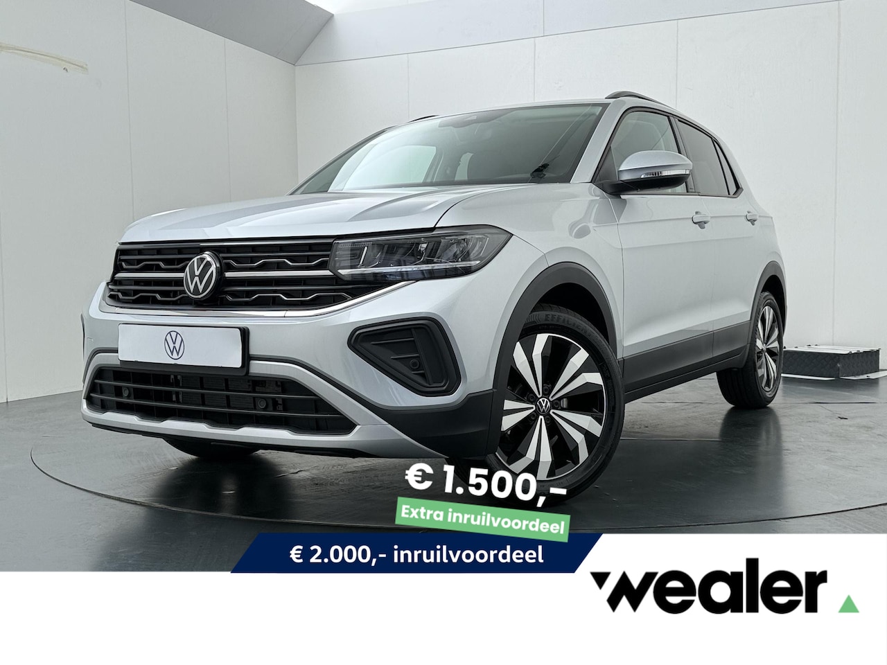 Volkswagen T-Cross - Life Edition 1.0 TSI 70 kW / 95 PK SUV 5 versn. | Parkeersensoren voor & achter | Stoelver - AutoWereld.nl