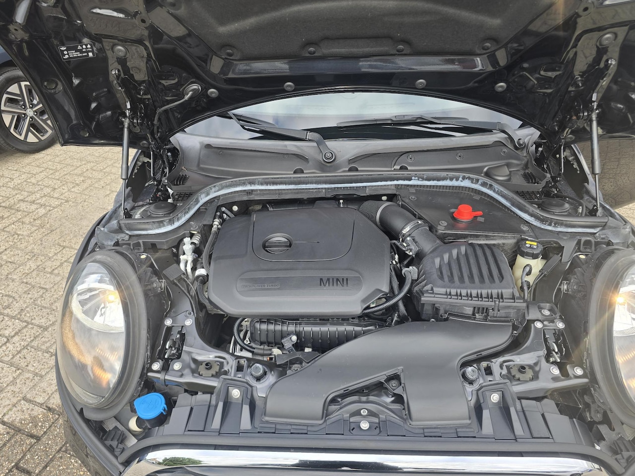 MINI 3-Deurs - 1.5 Cooper Pepper - AutoWereld.nl