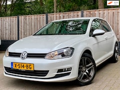 Volkswagen Golf - 1.4 TSI Connected Series Nieuwe Distributie I Apk I Nette auto