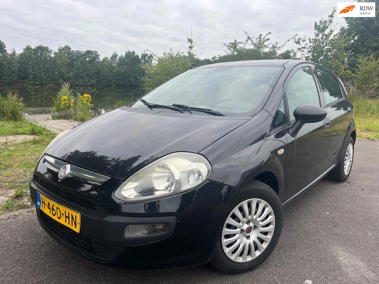 Fiat Grande Punto - 1.4 Active | Airco |Distributieriem vv 04-'26 | APK juli 2027 - AutoWereld.nl