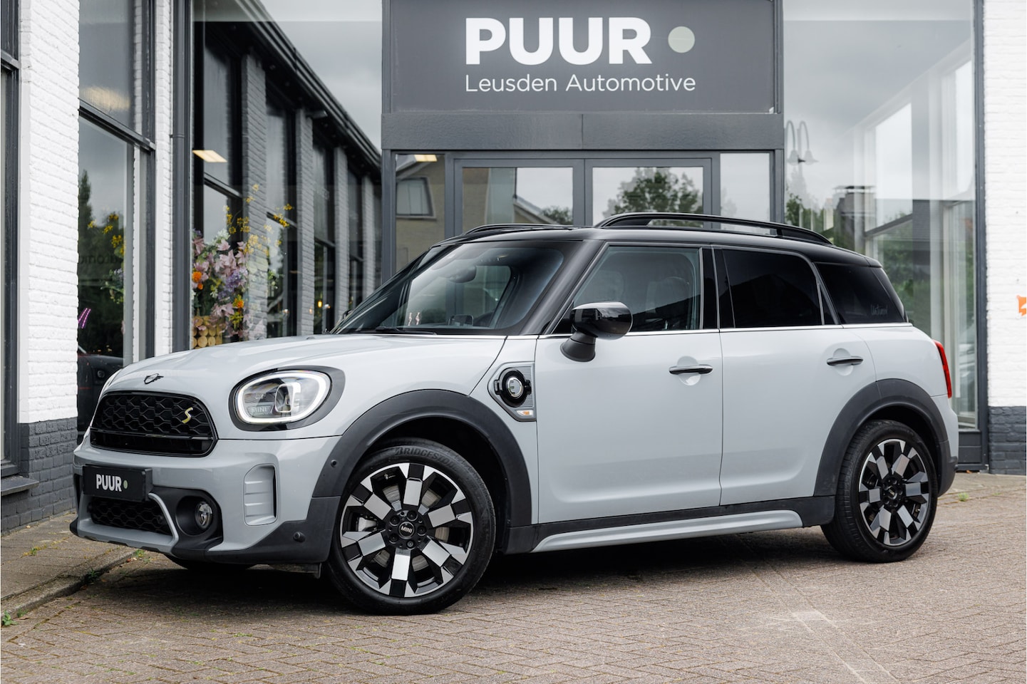 MINI Countryman - Cooper S E ALL4 Untamed Pano - Harman Kardon - Camera - Active Cruise - AutoWereld.nl