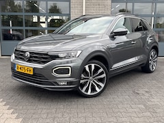 Volkswagen T-Roc - 1.5 TSI Sport | R-LINE | CARPLAY |