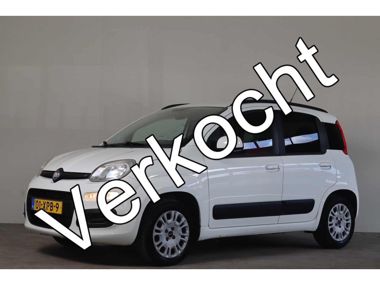 Fiat Panda - 0.9 TwinAir Lounge NL-Auto!! Airco I Stuurbekr., - AutoWereld.nl