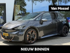 CUPRA Born - Performance One 62 kWh | ACHTERUITRIJCAMERA | STOELVERWARMING | ELEKTRISCH VERSTELBARE STO