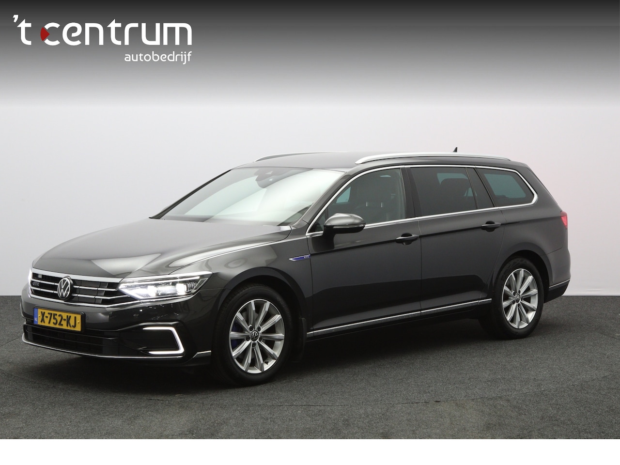 Volkswagen Passat Variant - 1.4 TSI PHEV GTE 218 PK, Trekhaak, Leder, Adap. Cruise Control, Winterpakket, Carplay - AutoWereld.nl