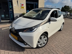 Toyota Aygo - 1.0 VVT-i x-wave-cabrio top-camera-bluetooth