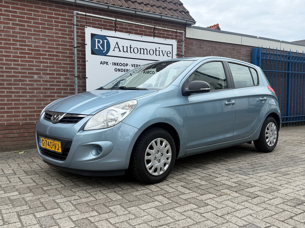Hyundai i20 - 1.2i Dynamic APK/NAP/AIRCO - AutoWereld.nl