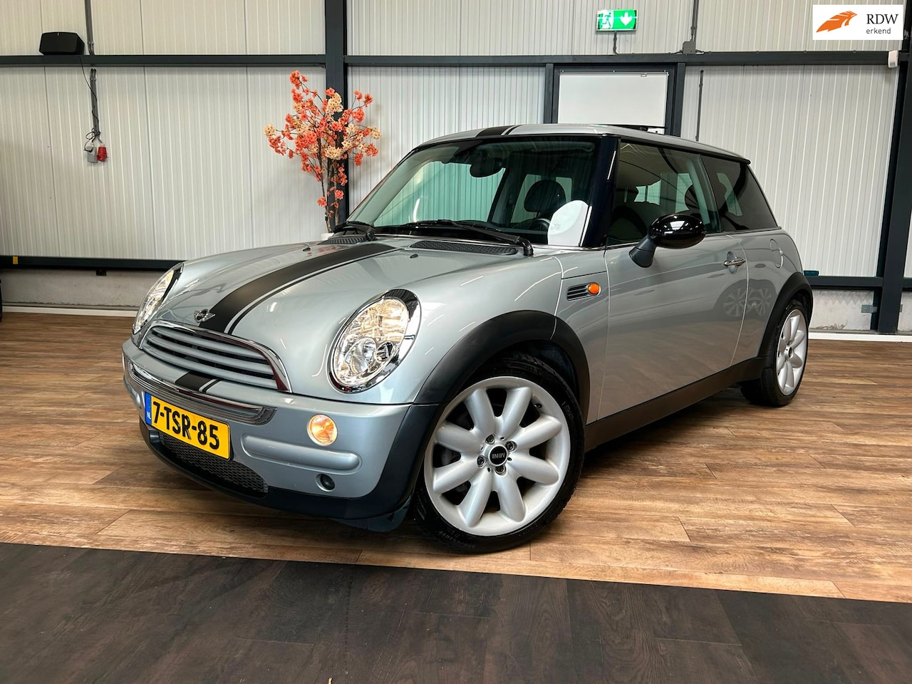 MINI 3-Deurs - 1.6 Cooper Chili in zeer nette staat!! - AutoWereld.nl