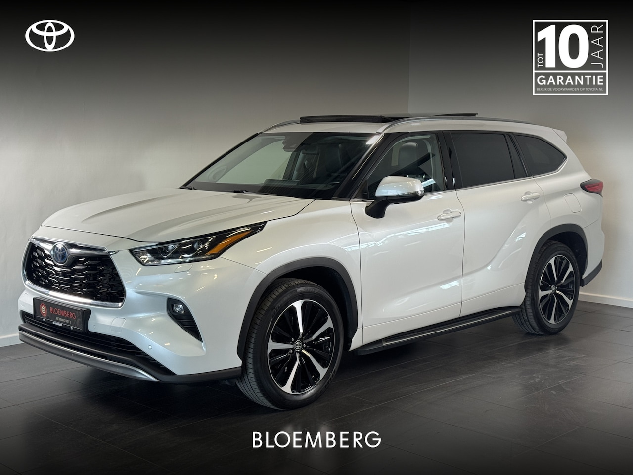 Toyota Highlander - 2.5 AWD Hybrid Premium | Schuif-kanteldak | Trekhaak | 2000kg trekgewicht | Full Option | - AutoWereld.nl