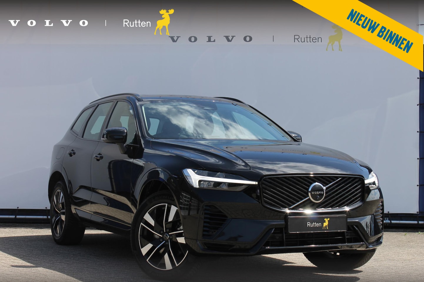 Volvo XC60 - T6 350PK Automaat Plug-in hybrid AWD Plus Dark Google infotainment / Semi elektrisch wegkl - AutoWereld.nl