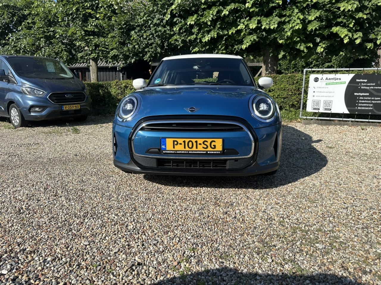MINI 5-Deurs - 1.5 5-Drs Bns Ed. Leder/H&K Audio