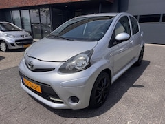 Toyota Aygo - 1.0 VVT-i Dynamic Orange 5 DRS AIRCO LED NIEUWE APK TOP KMS