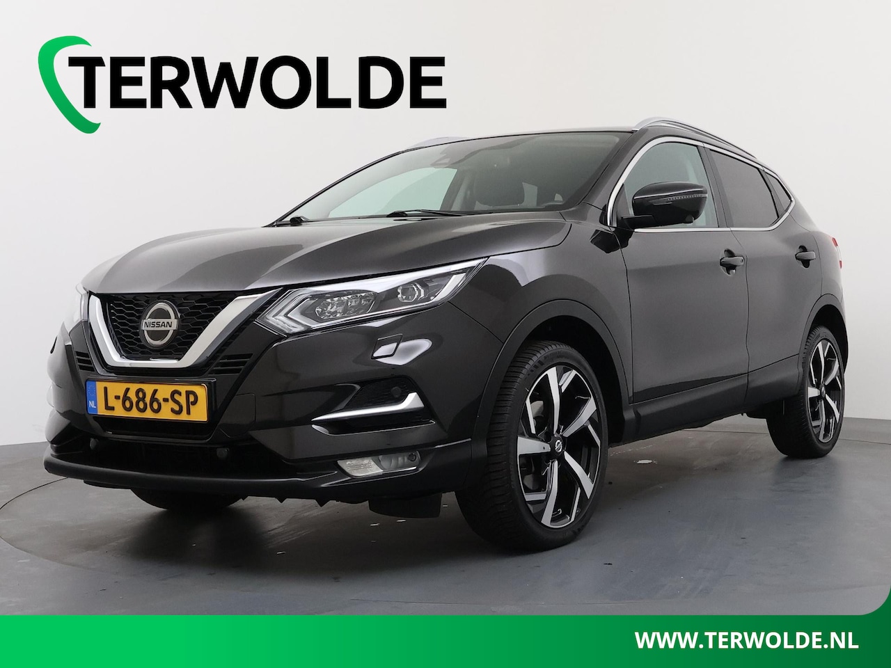 Nissan Qashqai - 1.3 DIG-T Premium Edition | AUTOMAAT | Trekhaak | Panoramadak |  Lederen Bekl. | - AutoWereld.nl