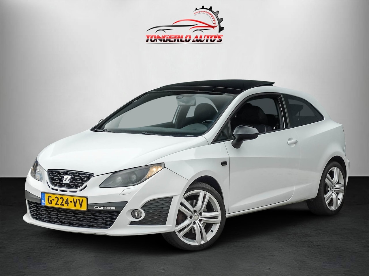 SEAT Ibiza SC - 1.4 TSI Cupra Pano Cruise Clima Automaat Pdc 17´´ Lm - AutoWereld.nl