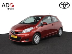 Toyota Yaris - 1.0 VVT-i Aspiration | Eerste Eigenaar | Airco | Trekhaak |