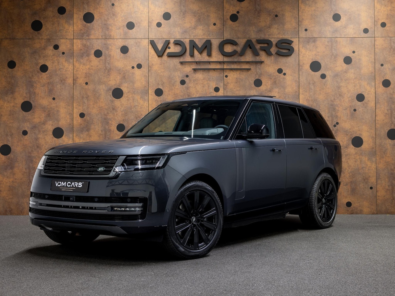 Land Rover Range Rover - 3.0 P550e HSE PHEV | Trekhaak | Massage | Soft Close | HUD | ACC | 360° | - AutoWereld.nl