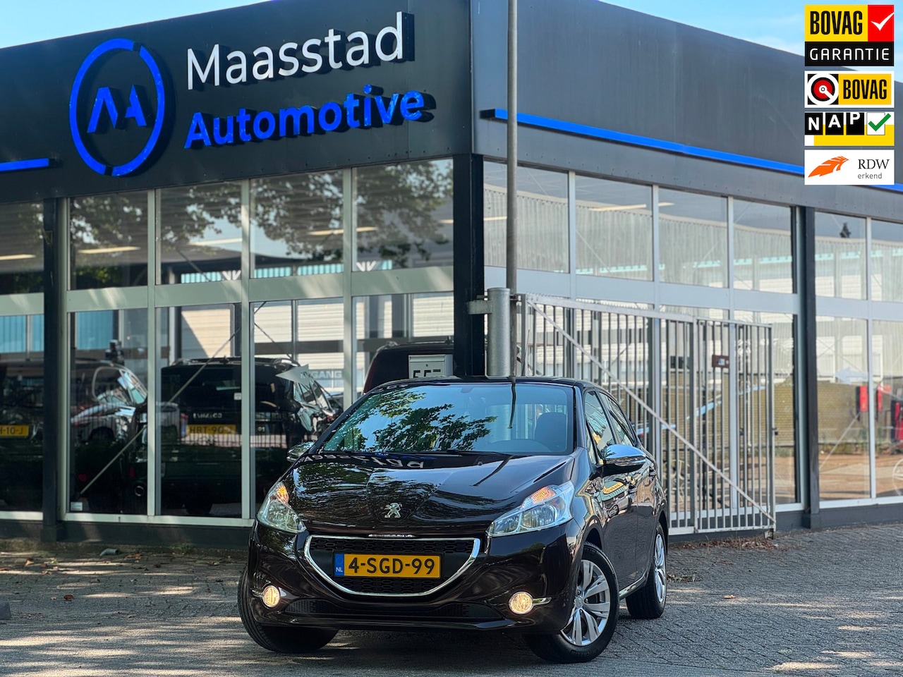 Peugeot 208 - 1.2 VTi Urban Soul 1e Eigenaar Lage KMs Airco Cruise - AutoWereld.nl