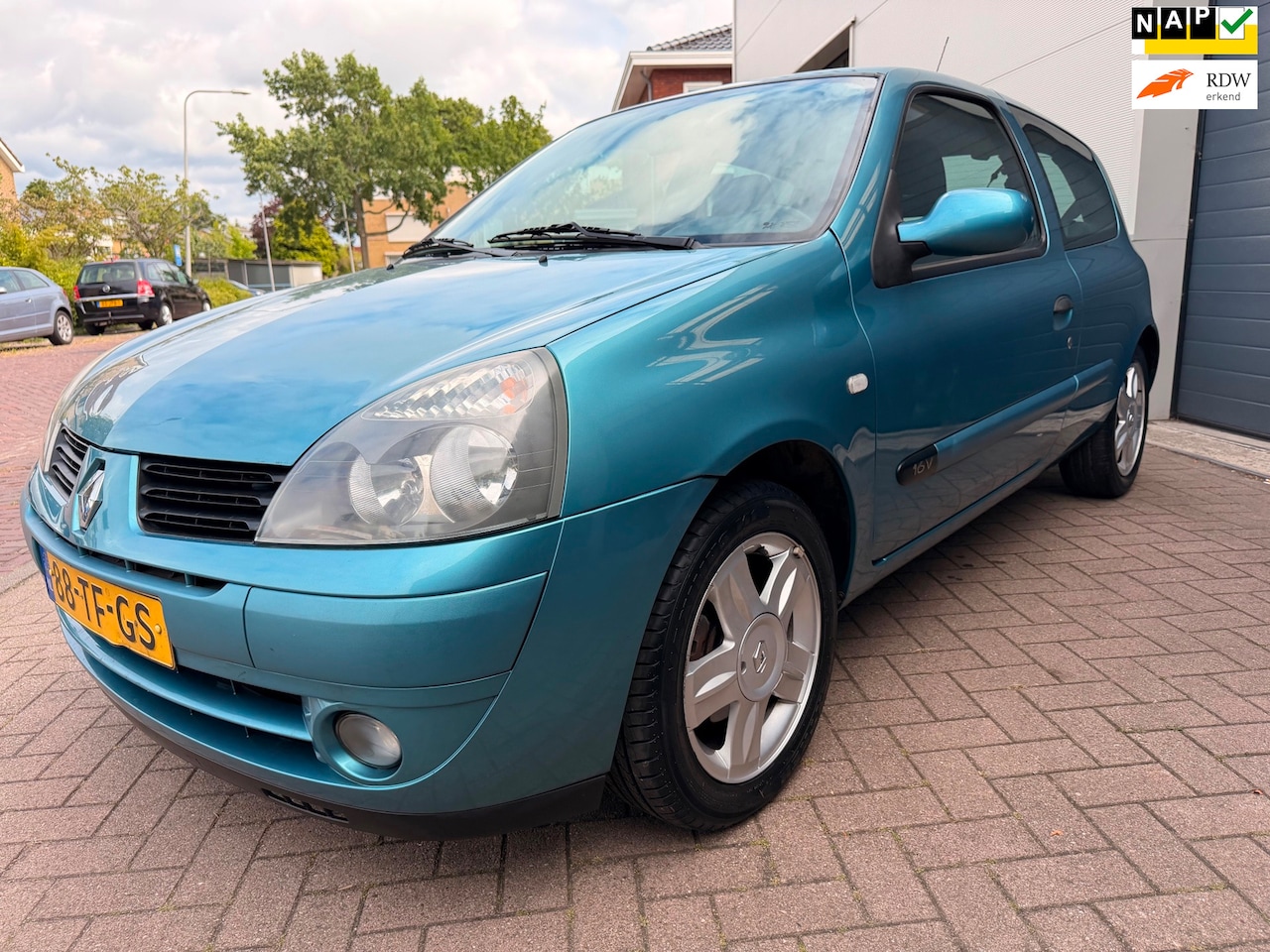 Renault Clio - 1.2-16V Community/Cruise-c/Airco ijs koud/Elek-pakket/Lmv/Trekhaak - AutoWereld.nl