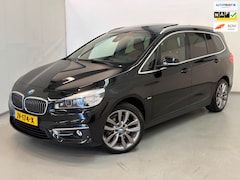 BMW 2-serie Gran Tourer - 218i High Executive 7p. / NL-auto / Pano / HUD