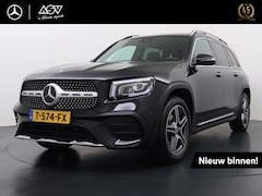Mercedes-Benz GLB - 200 AMG Line Premium 7-persoons | Trekhaak Wegklapbaar | Panorama - Schuifdak | Sfeerverli